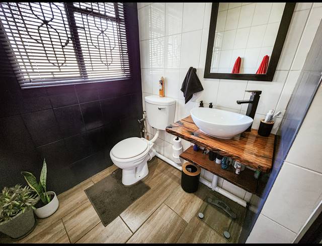 3 BEDROOM HOUSE FOR SALE IN VAALPARK